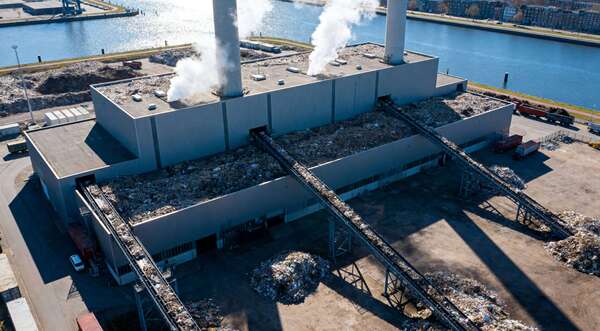 Solving the Investor Puzzle in Energy-from-Waste