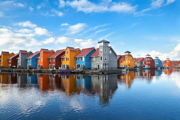 colorful-houses at the water's edge