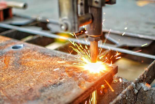 Natixis supports ArcelorMittal in its capital increase